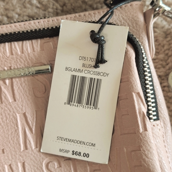 NEW Steve Madden BGlamm Blush Logo Crossbody Bag with Tassel - Picture 4 of 13
